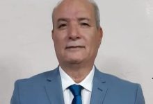 الدكتور عبد الخالق حسن يونس